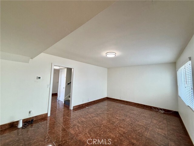 Foto del edificio - 1477 W 20th St