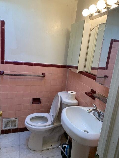 Foto del edificio - 6407 Eastwood St