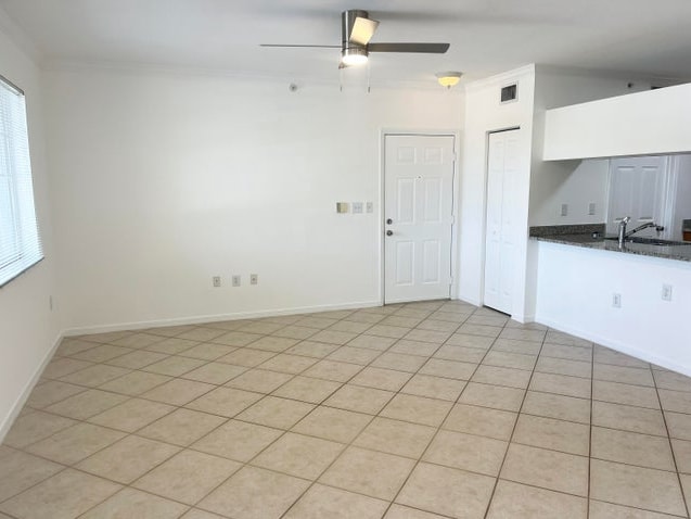 Building Photo - 6482 Emerald Dunes Dr