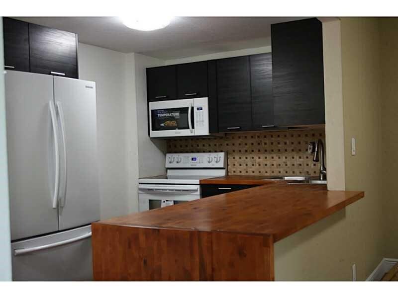 Foto principal - 9001 SW 77th Ave