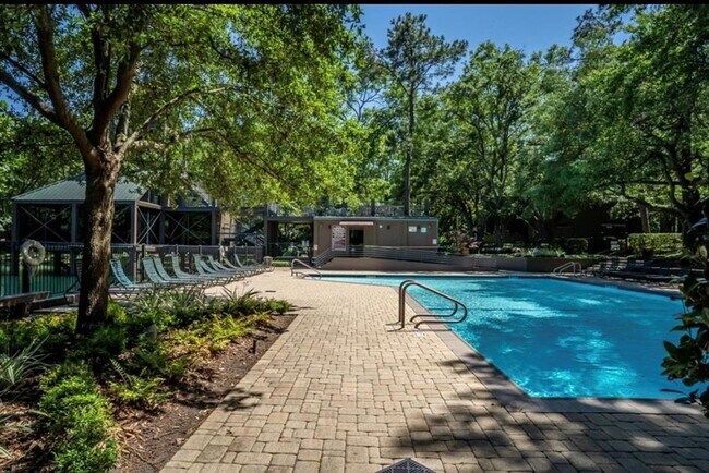 Foto del edificio - 284 Litchfield Ln