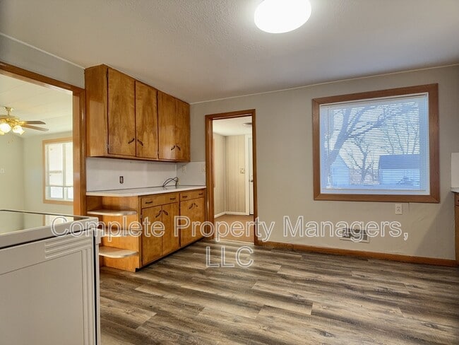 Building Photo - 26245 800th Ave