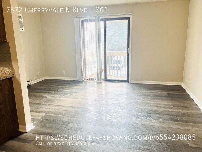 Foto del edificio - 7572 Cherryvale N Blvd