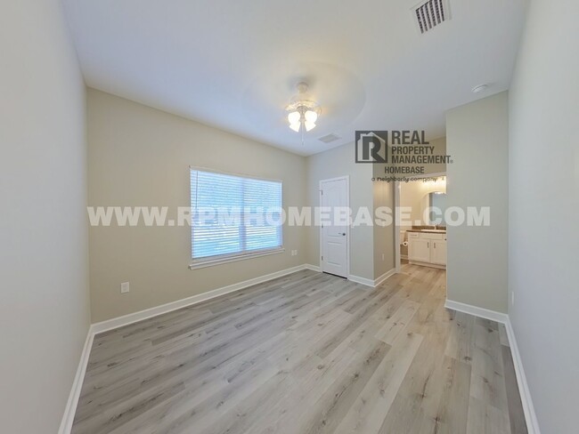 Building Photo - Brand-New 2-Bedroom Gem with Modern Comfor...