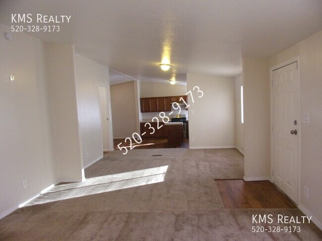 Foto del edificio - 3 Bed / 2 Bath - OWNER/AGENT