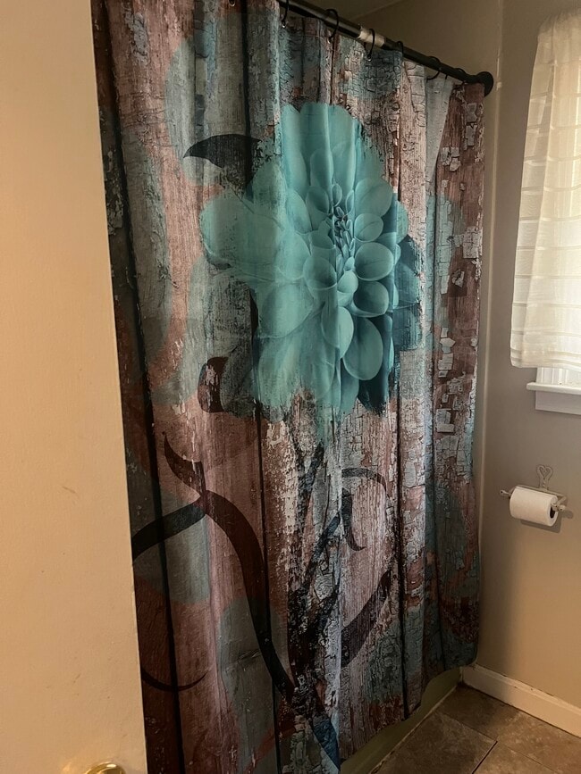 Building Photo - 27 Intervale St