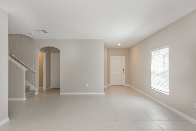 Foto del edificio - 7342 Spring Snowflake Ave