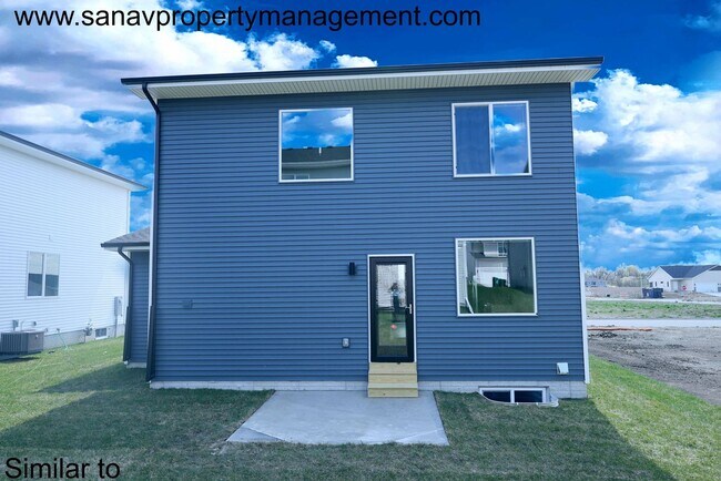 Foto del edificio - Modern 3-Bedroom, 2.5-Bath Home in Prime Norwalk Location