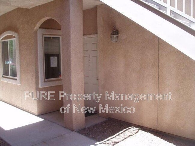 Building Photo - 6800 Vista Del Norte Dr NE