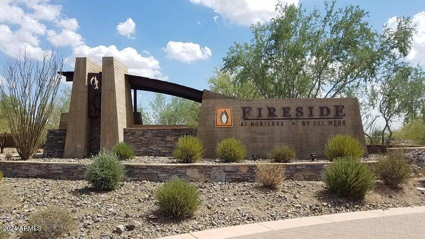 Primary Photo - 2034 W Yellowbird Ln