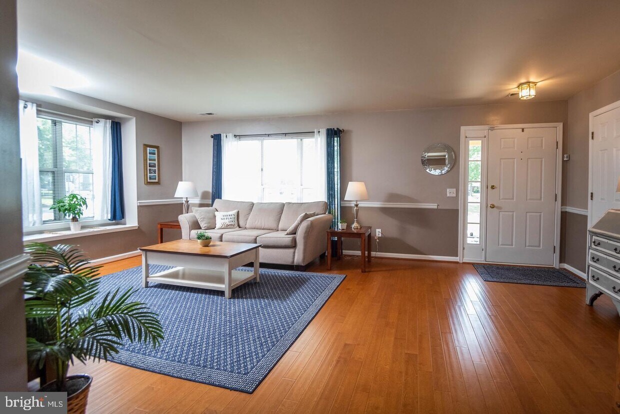Foto principal - 800 McLendon Dr