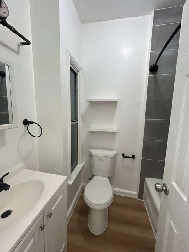 Interior Photo - Toberman Apts.