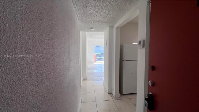 Foto del edificio - 3675 W 11th Ave