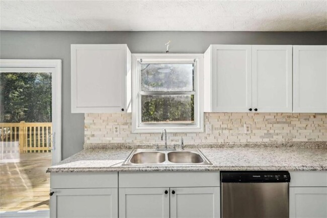 Building Photo - 1076 Westwood Pl SW