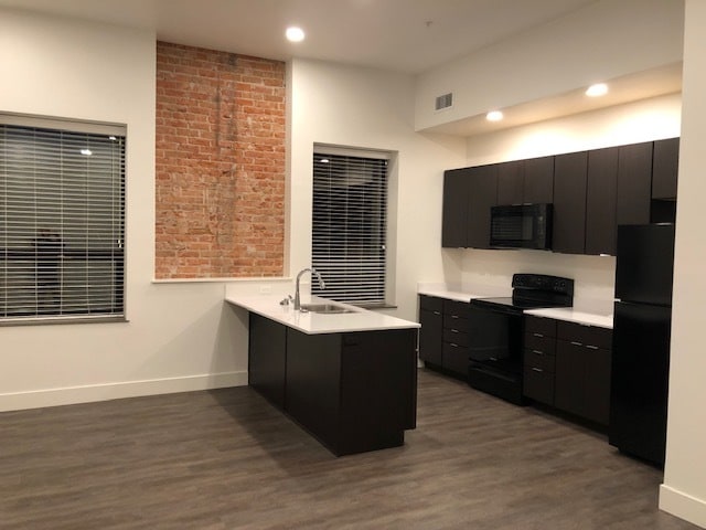 Building Photo - 124 N 29th St