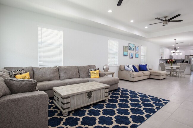 Photo - 1808 E Comanche Ave House