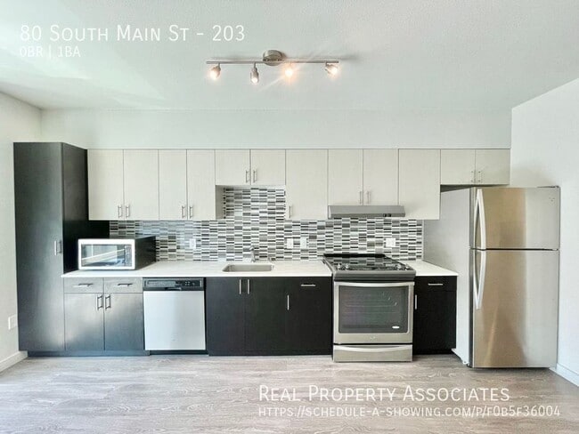 Photo - 80 South Main St Apartment