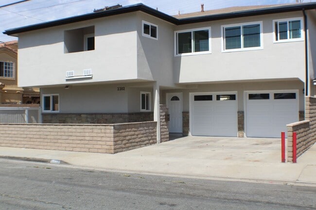 Building Photo - 2202 Phelan Ln