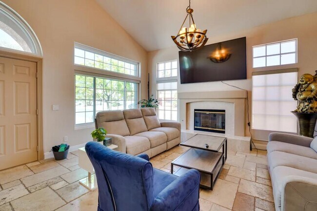 Foto del edificio - 2697 Pala Dura Dr