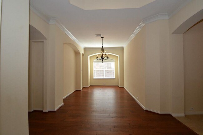 Foto del edificio - 6606 Cadogan Ct