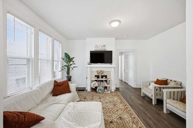 Foto del edificio - 2209-2211 Summit St