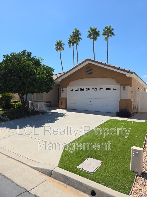 Foto del edificio - 26745 Summer Sunshine Dr