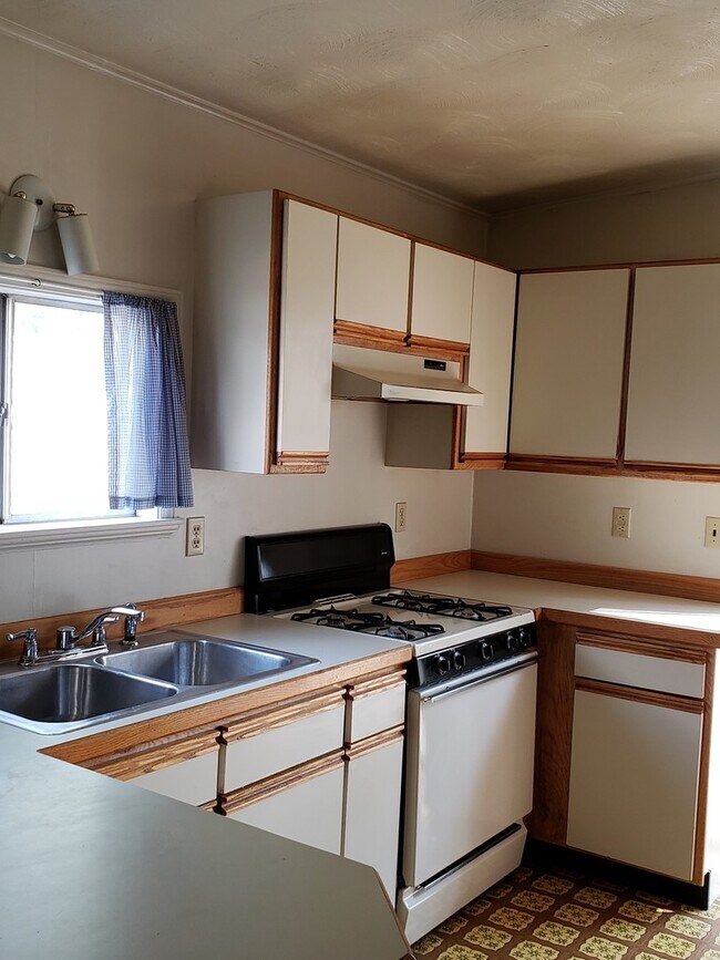 Foto del edificio - 2 Bedroom in Town