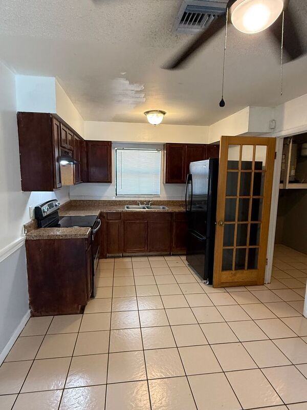 Foto del edificio - 1401 43rd St S