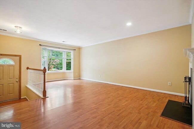 Building Photo - 6760 Cardinal Woods Ct