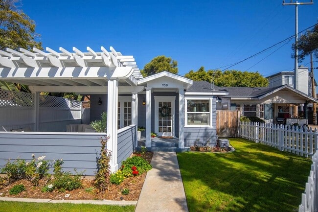 Photo - 950 Olive Ave House