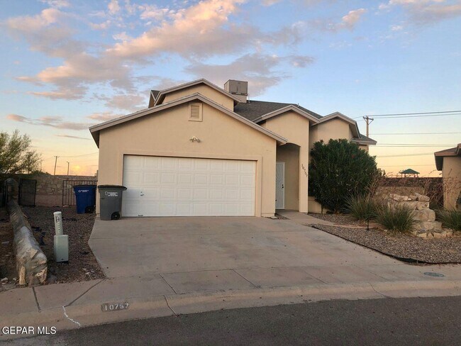 Building Photo - 10757 Blue Sage Cir