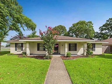 Building Photo - 128 Pigeon Loop
