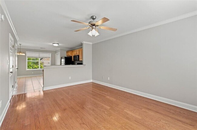 Building Photo - 105 Whitehead Rd