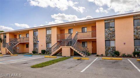 Building Photo - 2650 Park Windsor Dr