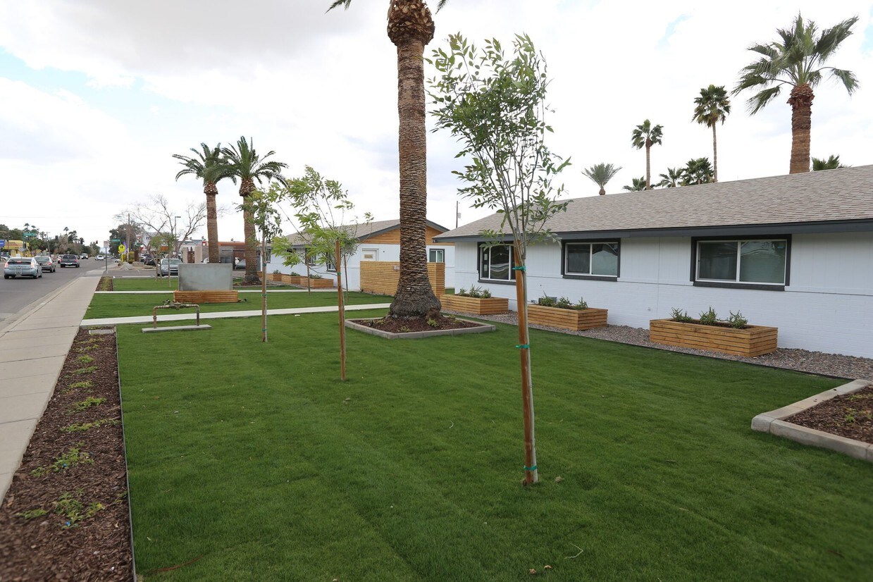 Foto principal - 3002 N 40th St