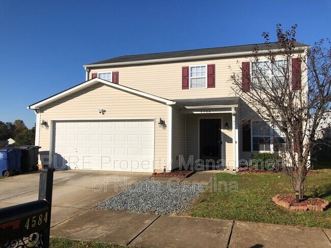 Foto del edificio - 4584 Greenmanor Dr