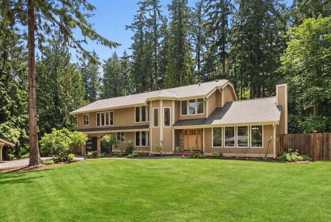 Building Photo - Luxury Acreage Estate in Hollywood Hill | Woodinville Retreat with Modern Upgrades