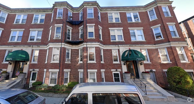 Building Photo - 5 Barrows St