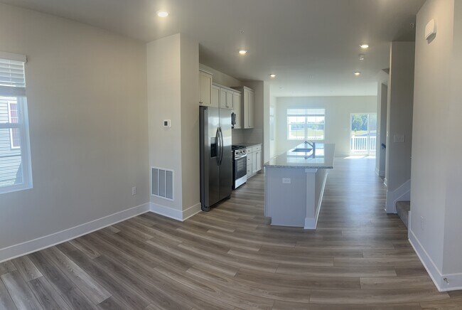 Foto del edificio - 2244 Marcy Dr