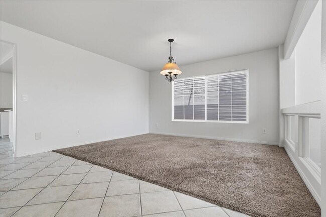 Foto del edificio - 8228 Fawn Brook Ct