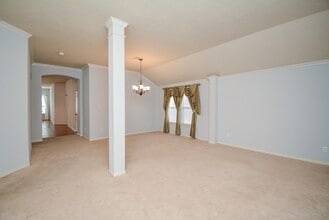 Building Photo - 3807 Belmont Turn