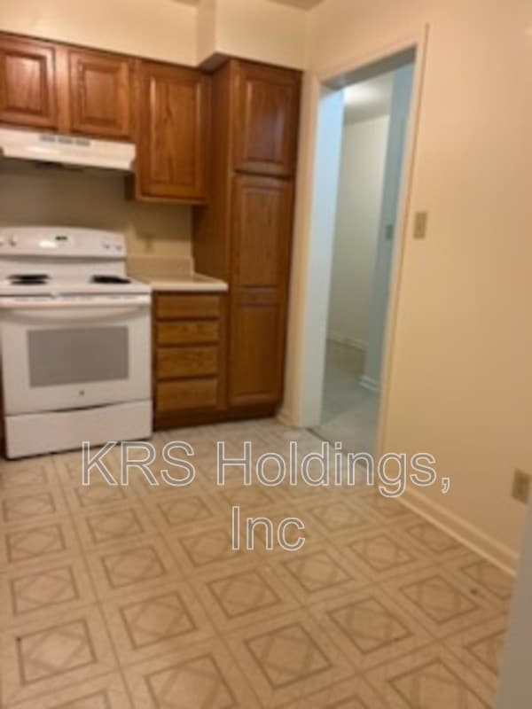 Building Photo - 390 Hercules Ct