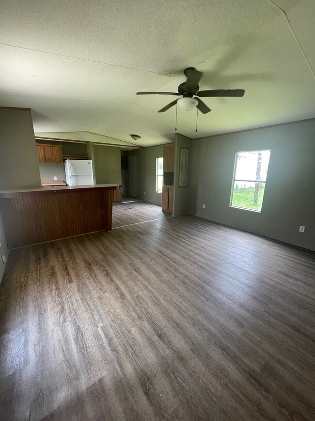 Building Photo - 1484 Joe Miller Rd
