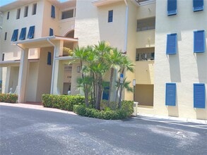 Building Photo - 1340 Rock Dove Ct