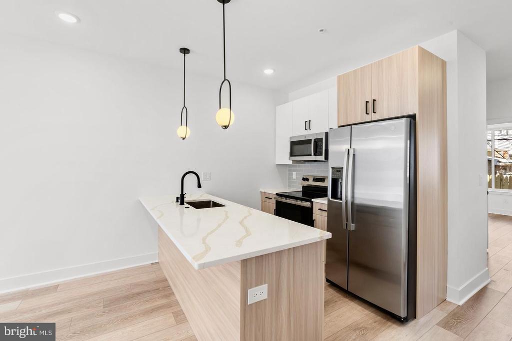 Foto principal - 2633 Cecil B. Moore Ave