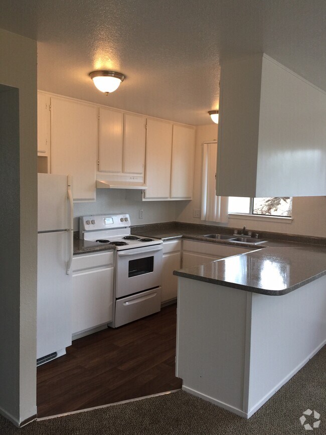 Bayview Terrace Apartments under 2,500 Marina, CA 5 Rentals
