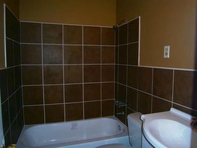 Building Photo - 4713 Aldridge Dr