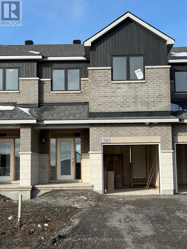 Building Photo - 705 Montrichard Rd