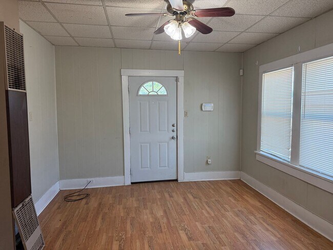 Foto del edificio - 2324 20th St