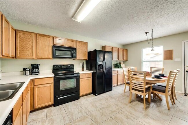 Building Photo - 5603 Rumford Trail